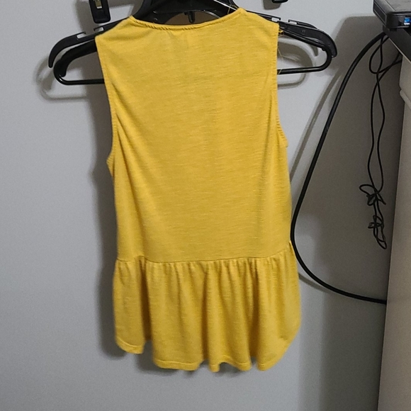 Tank top - Picture 2 of 2